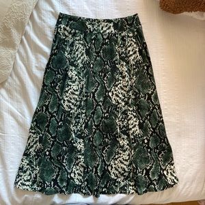 Nasty Gal Midi Skirt Small